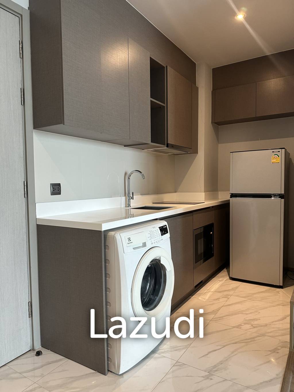 1 Bed 1 Bath 35 SQ.M RHYTHM Ekkamai