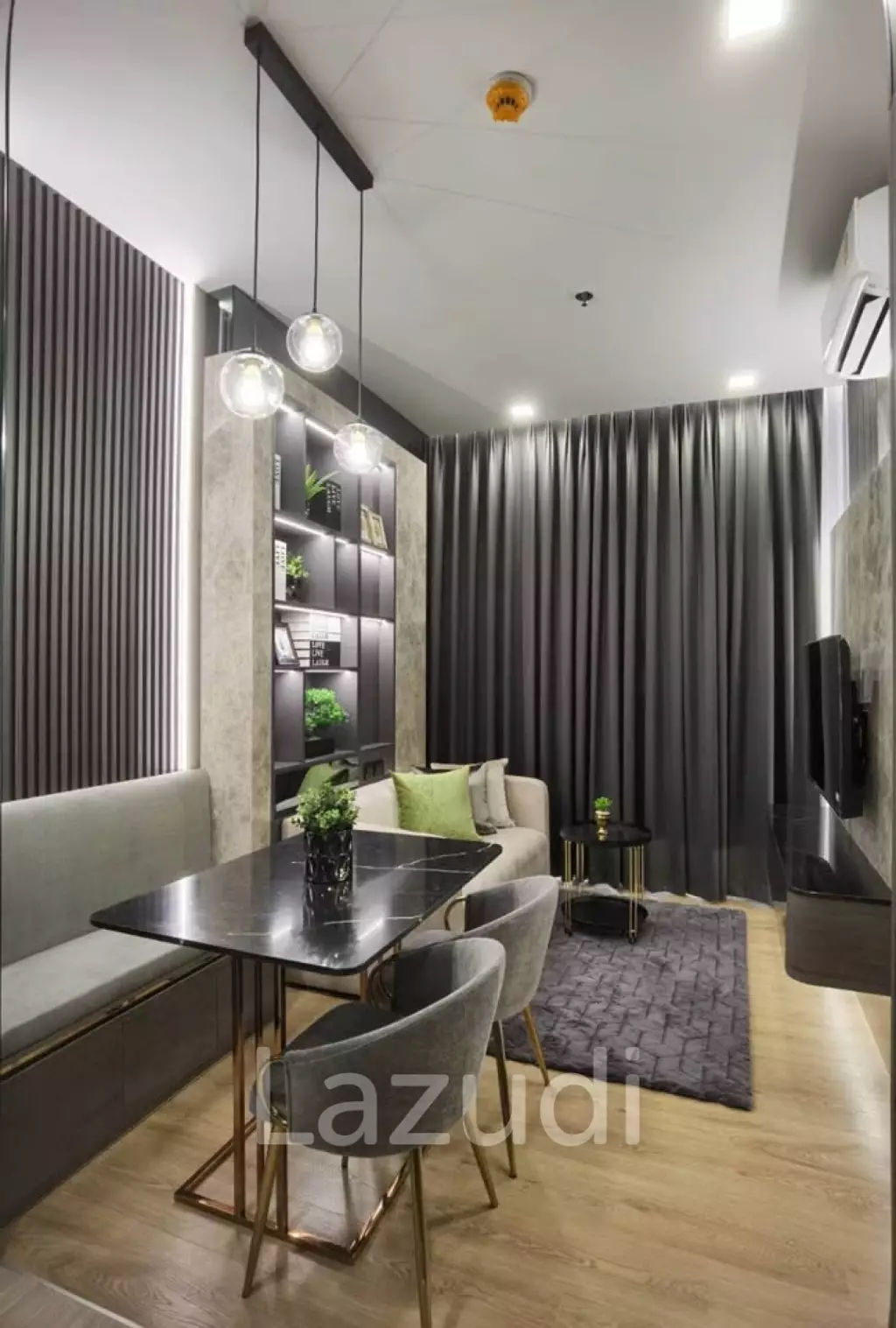 1 Bedroom 1 Bathroom 35 SQ.M Noble Around Ari