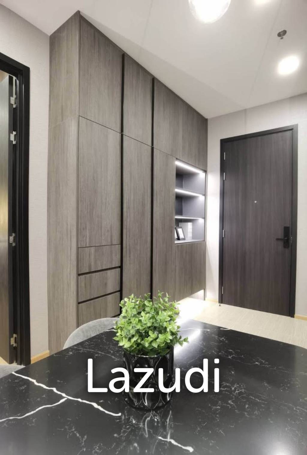 1 Bedroom 1 Bathroom 35 SQ.M Noble Around Ari
