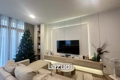 367 sqm modern townhouse in Patio Ratchayothin Chantharakasem Chatuchak
