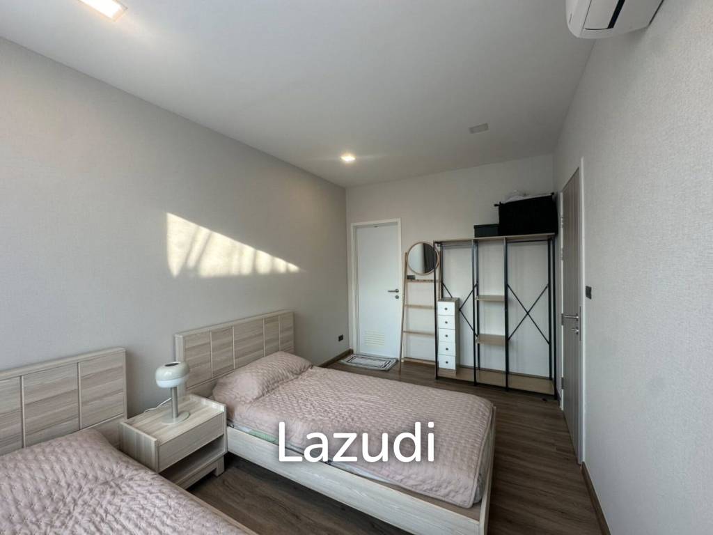 367 sqm modern townhouse in Patio Ratchayothin Chantharakasem Chatuchak
