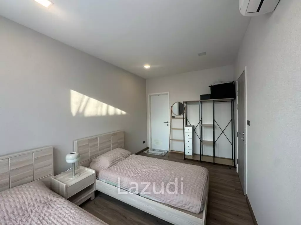 367 sqm modern townhouse in Patio Ratchayothin Chantharakasem Chatuchak