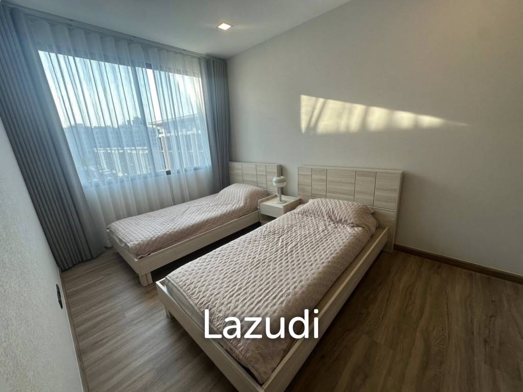 367 sqm modern townhouse in Patio Ratchayothin Chantharakasem Chatuchak
