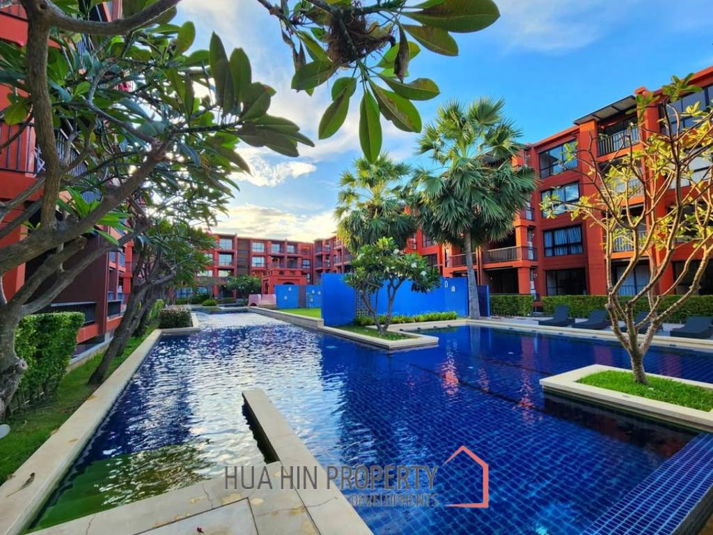 BLUROC HUA HIN : 1 bed first hand unit