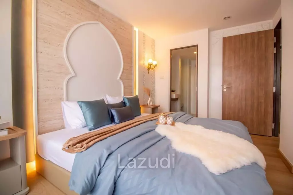 BLUROC HUA HIN : 2 bed with pool views