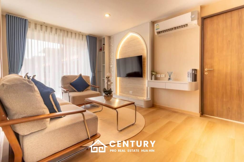 BLUROC HUA HIN : 2 bed with pool views