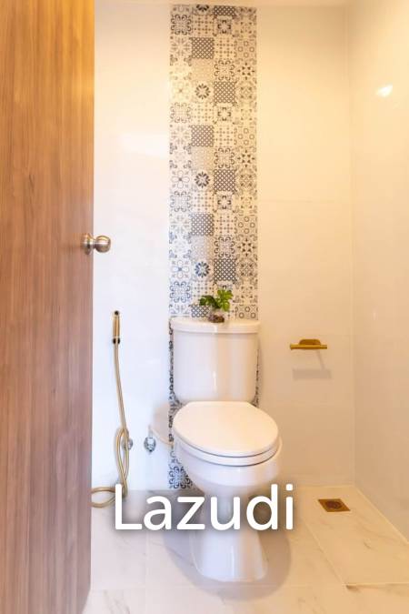 BLUROC HUA HIN : 2 bed with pool views