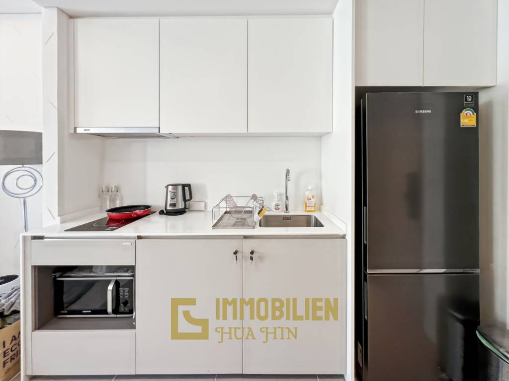 Poolblick / 45 qm Wohnfläche / Eigentum