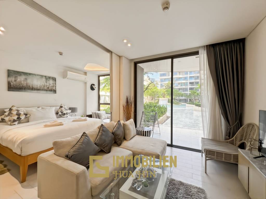 Poolblick / 45 qm Wohnfläche / Eigentum