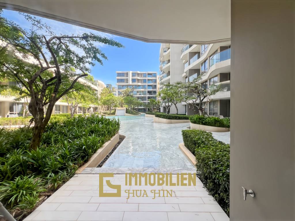 Poolblick / 45 qm Wohnfläche / Eigentum