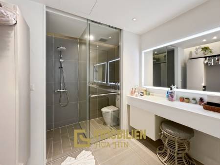 Poolblick / 45 qm Wohnfläche / Eigentum