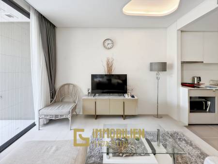 Poolblick / 45 qm Wohnfläche / Eigentum