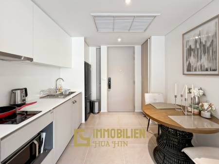 Poolblick / 45 qm Wohnfläche / Eigentum