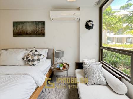 Poolblick / 45 qm Wohnfläche / Eigentum