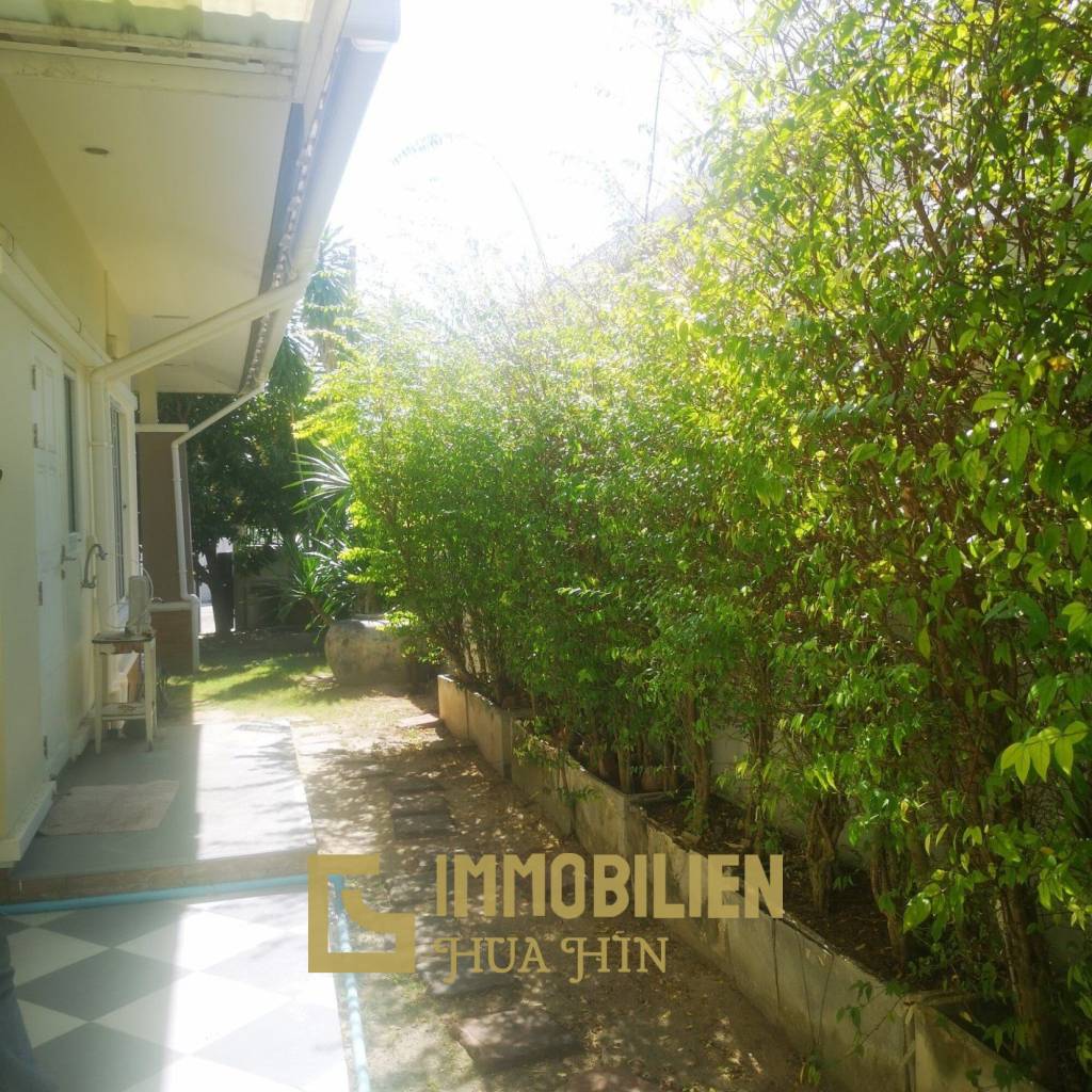 616 qm Grundstück / 3 Schlafzimmer + 3 Bäder / ruhig gelegen