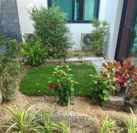 140 sqm modern pool villa in Cha Am Phetchaburi freehold