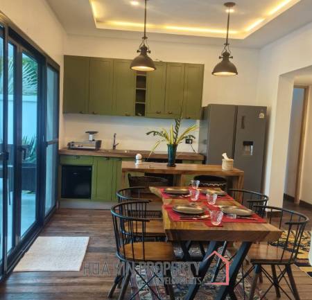 140 sqm modern pool villa in Cha Am Phetchaburi freehold