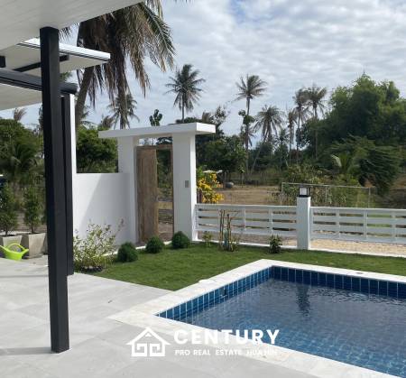 140 sqm modern pool villa in Cha Am Phetchaburi freehold