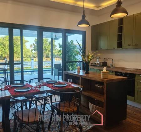 140 sqm modern pool villa in Cha Am Phetchaburi freehold