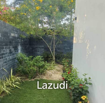 140 sqm modern pool villa in Cha Am Phetchaburi freehold