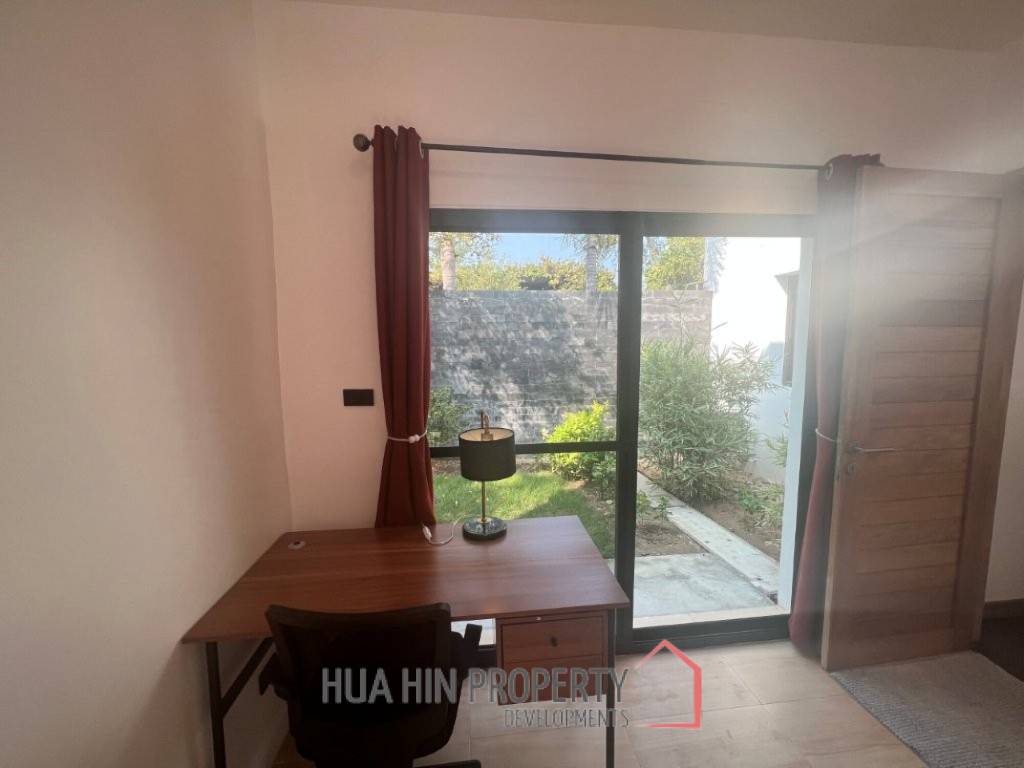 140 sqm modern pool villa in Cha Am Phetchaburi freehold