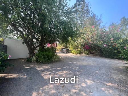 140 sqm modern pool villa in Cha Am Phetchaburi freehold