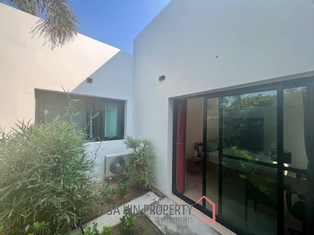 140 sqm modern pool villa in Cha Am Phetchaburi freehold