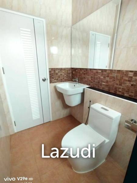 Modern 170 sqm 3-Bed Single-Storey Villa in Cha-Am, Phetchaburi