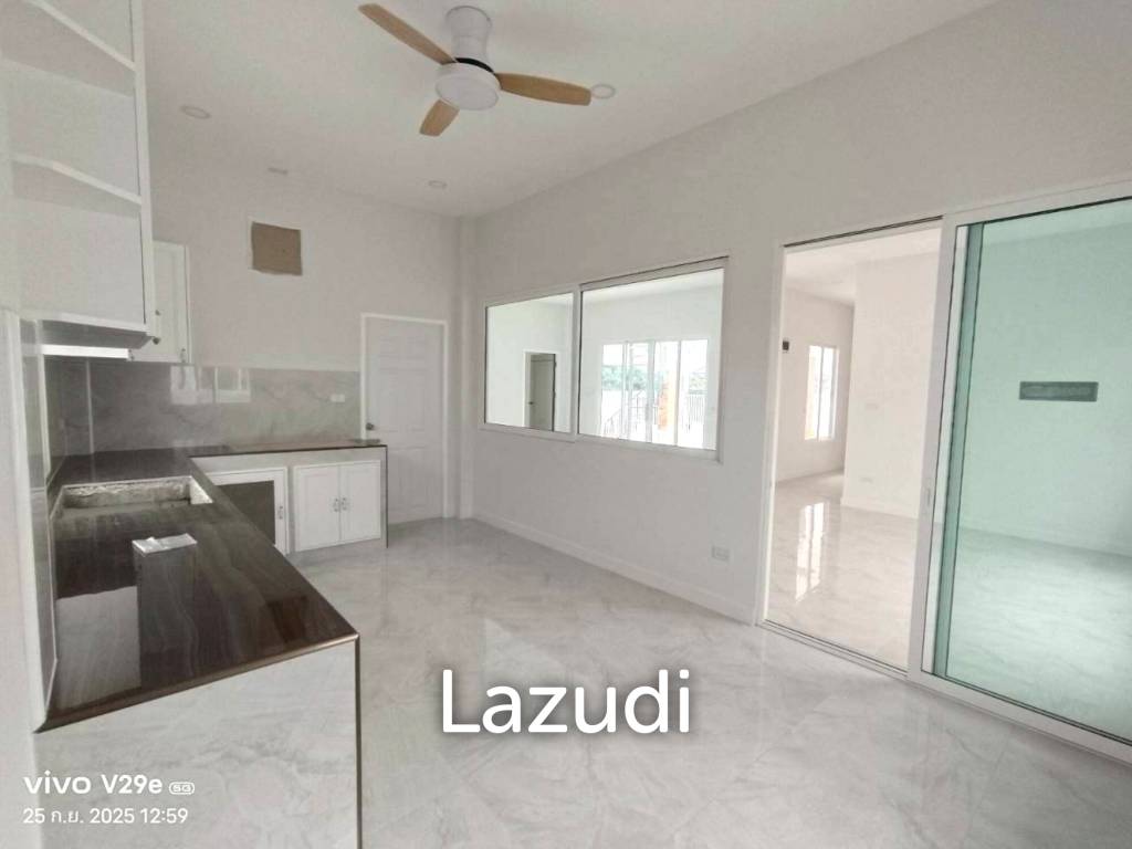 Modern 170 sqm 3-Bed Single-Storey Villa in Cha-Am, Phetchaburi