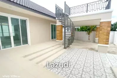 Modern 170 sqm 3-Bed Single-Storey Villa in Cha-Am, Phetchaburi