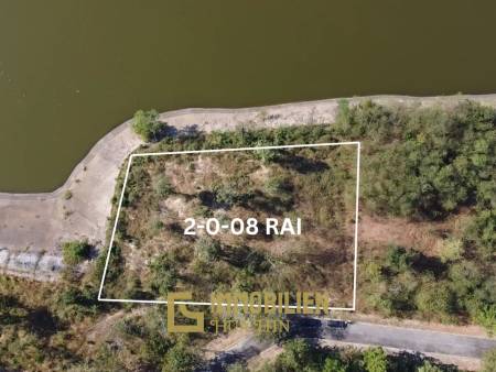 3.232 qm Grundstück / Seelage / nähe zum Golfplatz