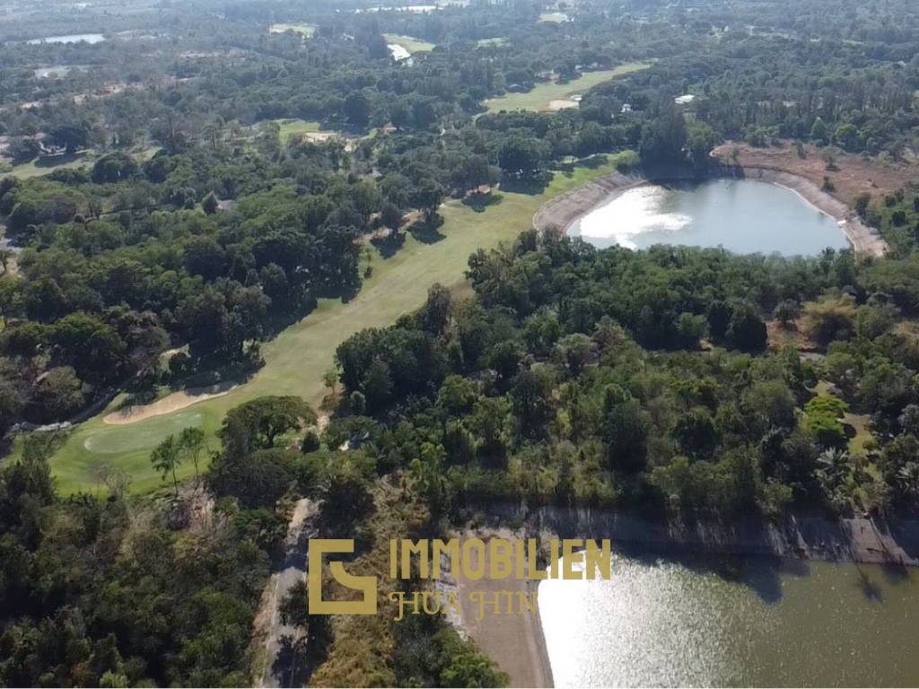 3.232 qm Grundstück / Seelage / nähe zum Golfplatz