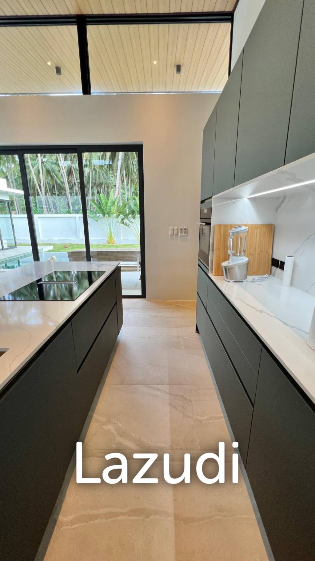 Work-From-Home Family Villa in Lamai | 2BR + Dual Office