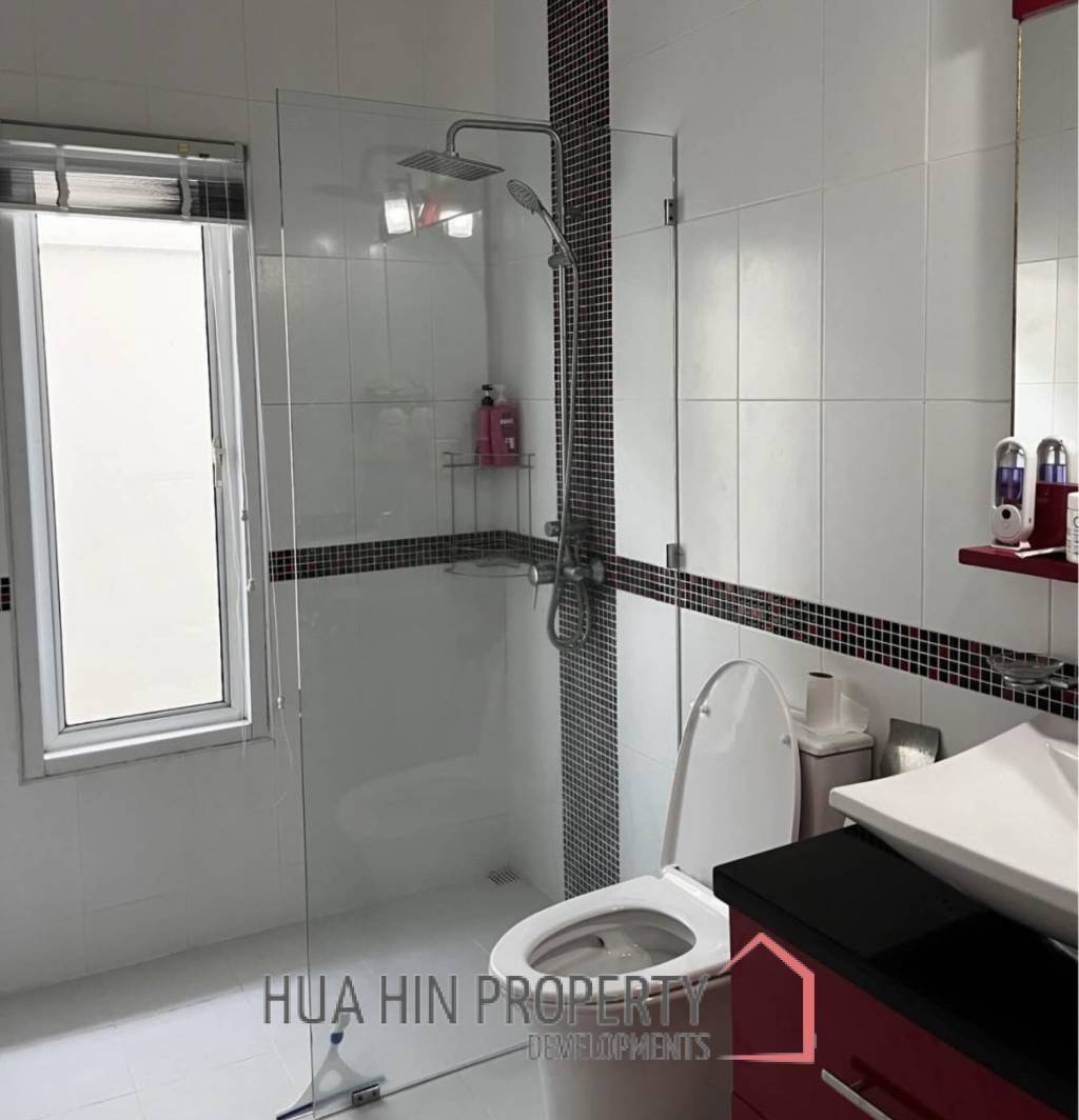 175 sqm pool villa on 460 sqm land in Thap Tai Hua Hin