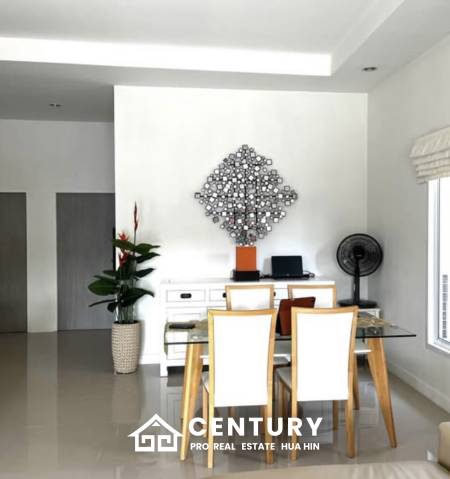 175 sqm pool villa on 460 sqm land in Thap Tai Hua Hin