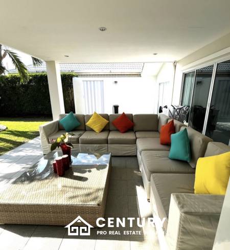 175 sqm pool villa on 460 sqm land in Thap Tai Hua Hin