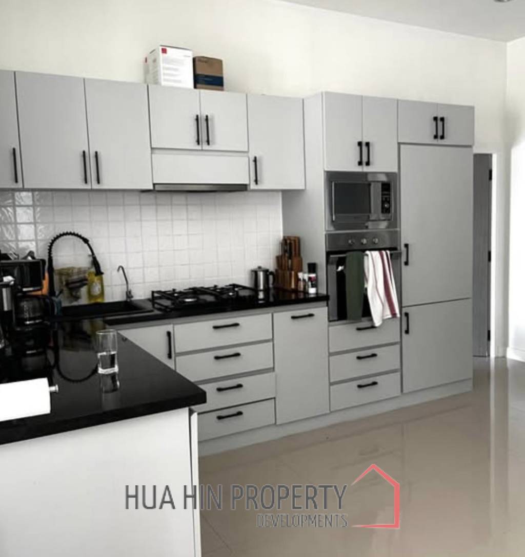 175 sqm pool villa on 460 sqm land in Thap Tai Hua Hin