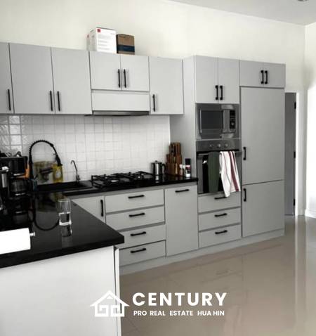 175 sqm pool villa on 460 sqm land in Thap Tai Hua Hin