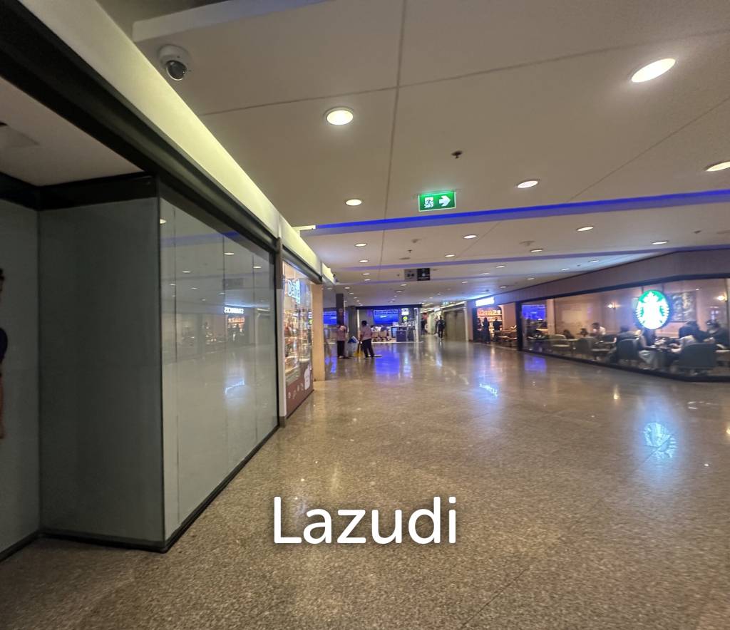 44 sqm retail unit on 2 floors in Muang Thai - Phatra Complex Huai Khwang Bangkok