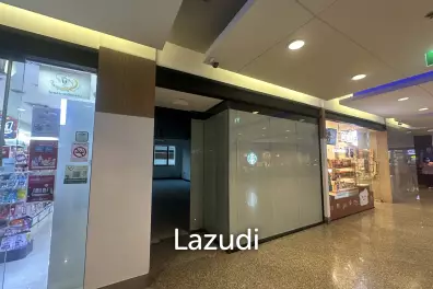 44 sqm retail unit on 2 floors in Muang Thai - Phatra Complex Huai Khwang Bangkok