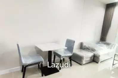 48 sqm modern 1 bedroom condo on 15th floor in Makkasan Bangkok