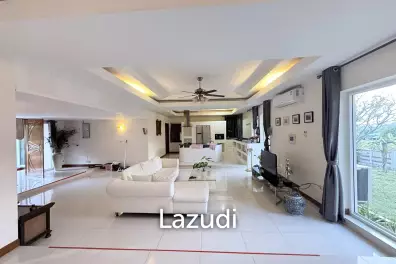 Private Pool Villa with Mountain Views Near Hua Hin Big land