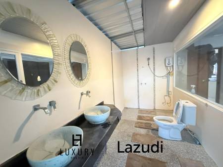 Private Pool Villa with Mountain Views Near Hua Hin Big land