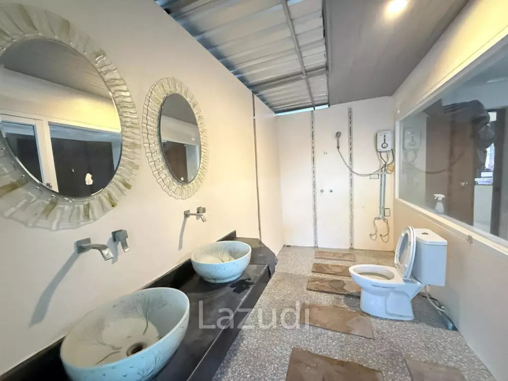 Private Pool Villa for Rent with Mountain Views Near Hua Hin