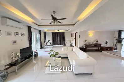 Private Pool Villa for Rent with Mountain Views Near Hua Hin