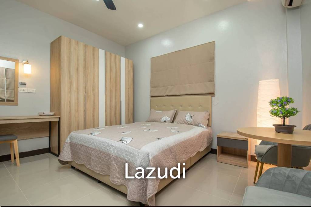 Exquisite 6-Bedroom Luxury Pool Villa with Premium Amenities