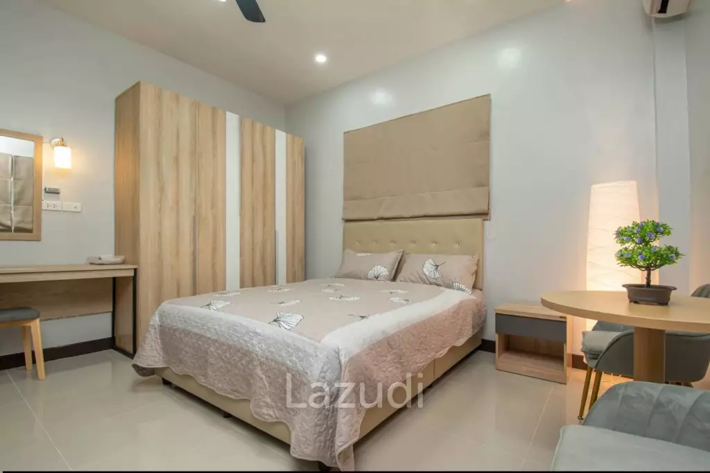 Exquisite 6-Bedroom Luxury Pool Villa with Premium Amenities