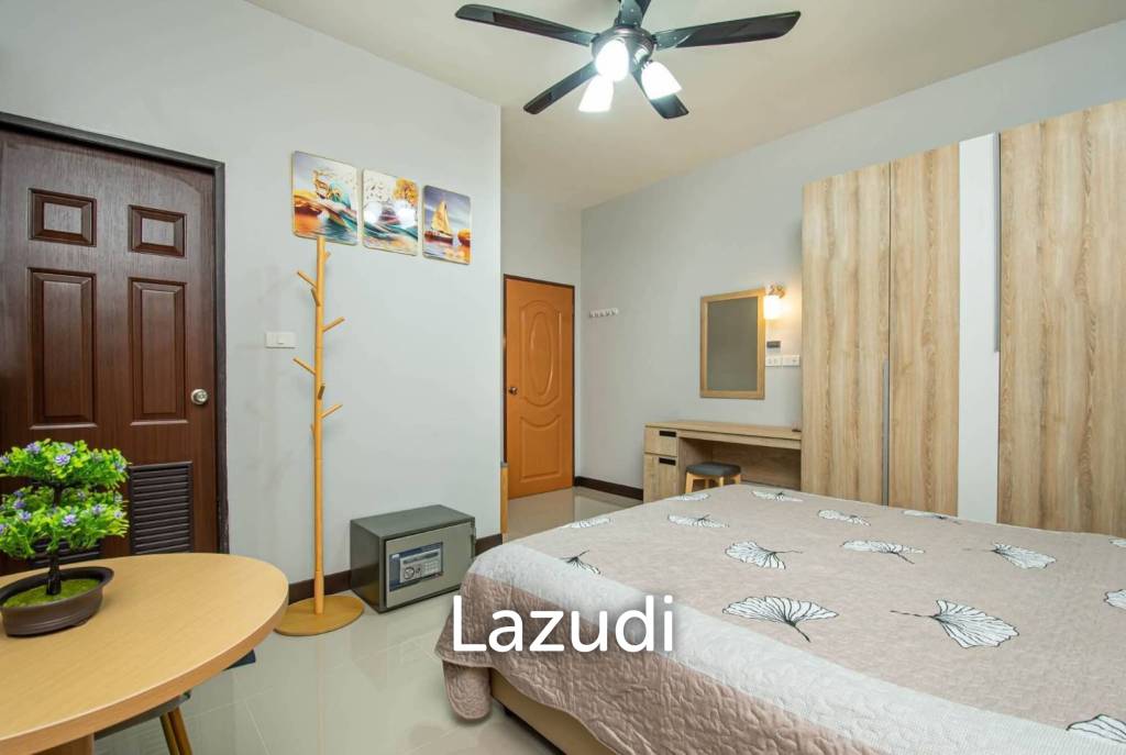 Exquisite 6-Bedroom Luxury Pool Villa with Premium Amenities