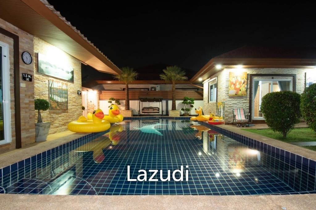 Exquisite 6-Bedroom Luxury Pool Villa with Premium Amenities