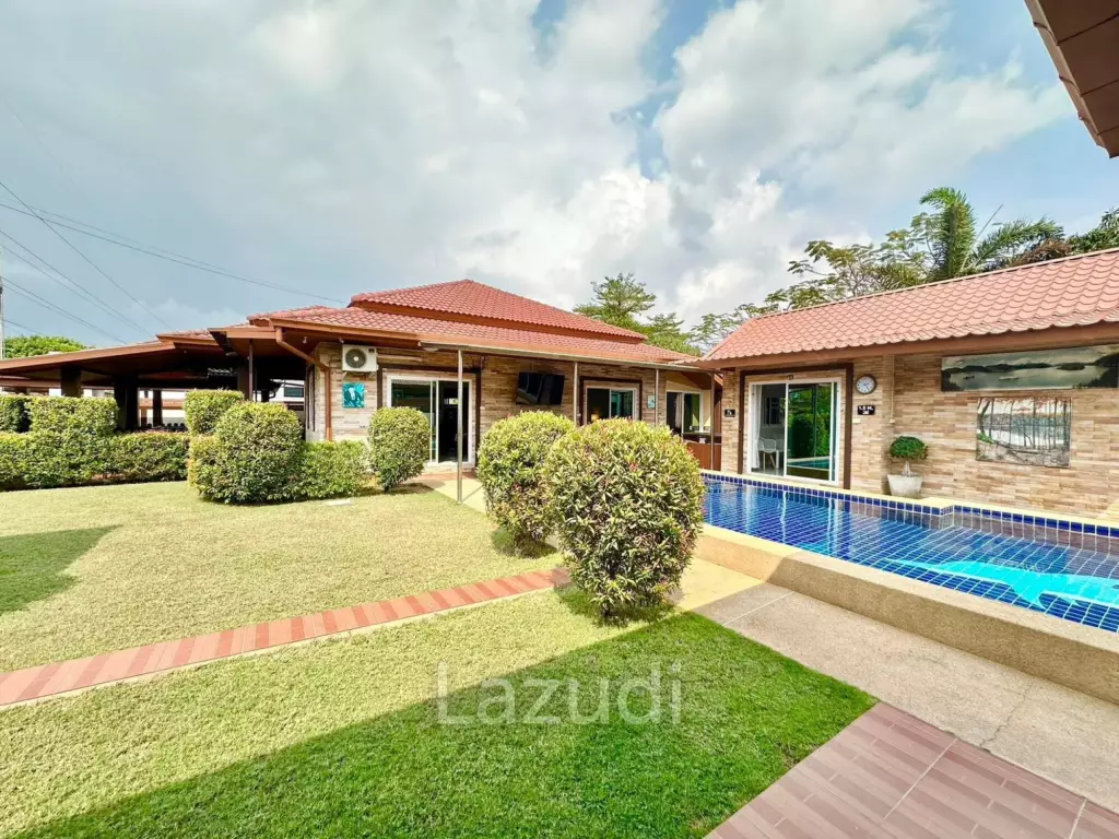 Exquisite 6-Bedroom Luxury Pool Villa with Premium Amenities